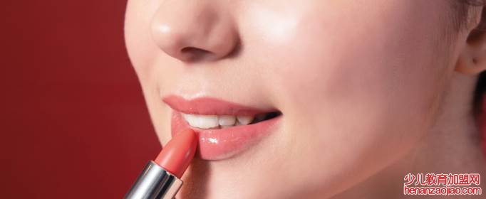 口红保质期一般多久？