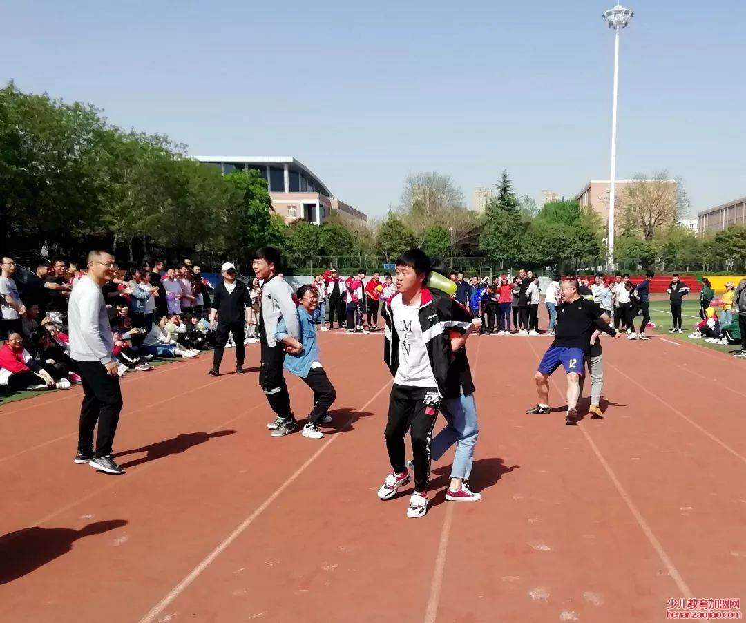 霸气幽默的队名口号有哪些？