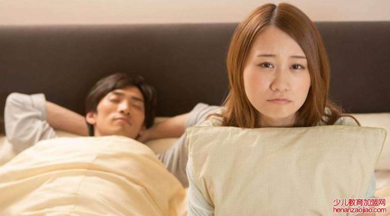 夫妻多久叫无性婚姻？