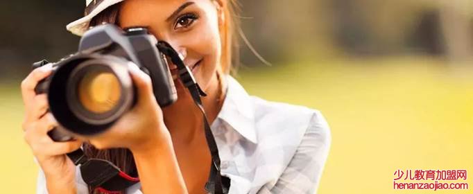 摄影学徒要学多久？