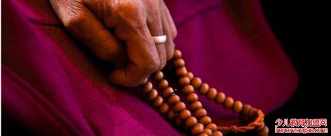为什么念经的时候要数佛珠？