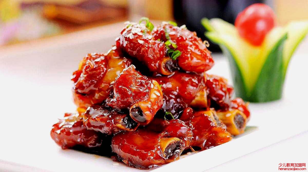 本帮菜是我国哪个城市地方菜的名称？