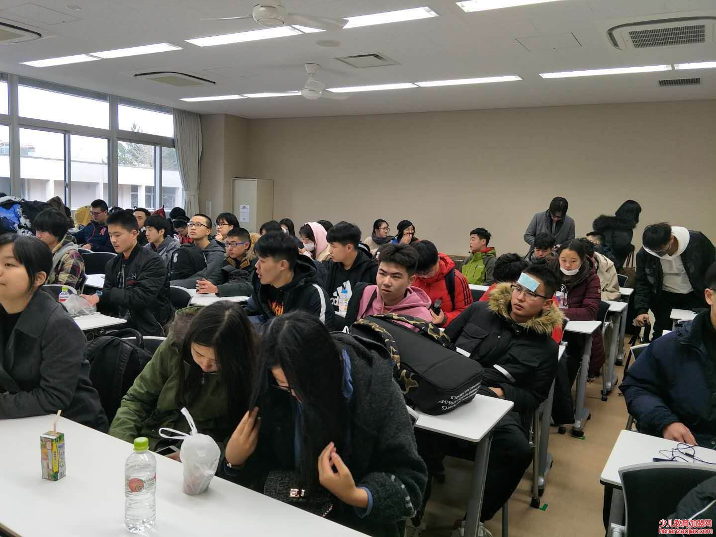 一学期是几个月？