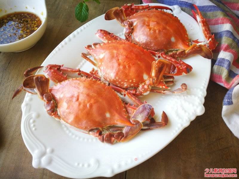 梭子蟹清蒸多少分钟？