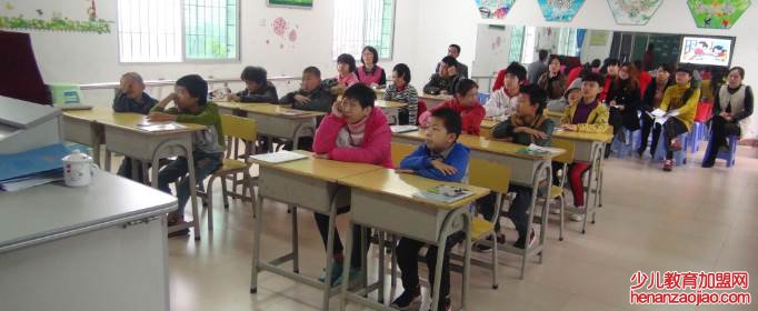 课后服务收费标准是什么？