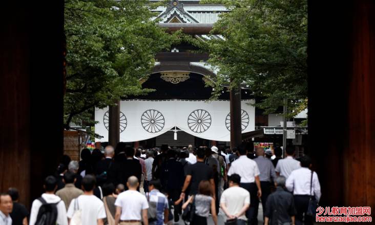 靖国神社是干嘛的？