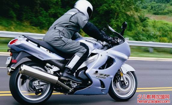 摩托车保险多少钱?