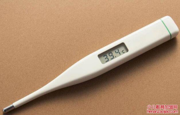 正常体温在什么范围