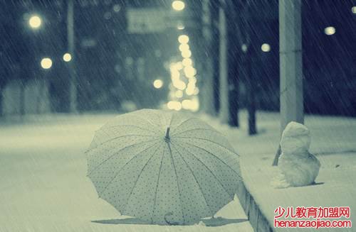 下雨天的心情经典句子有哪些？