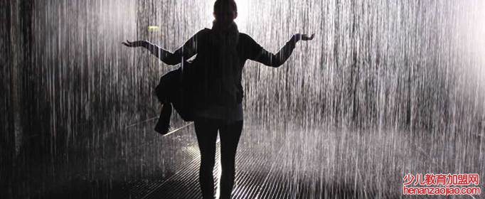 下雨天的心情经典句子有哪些？