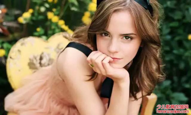 夸人漂亮的句子有哪些？