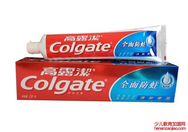 牙膏含氟的好还是不含氟的好？