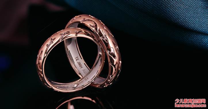 彩金和黄金有什么区别？