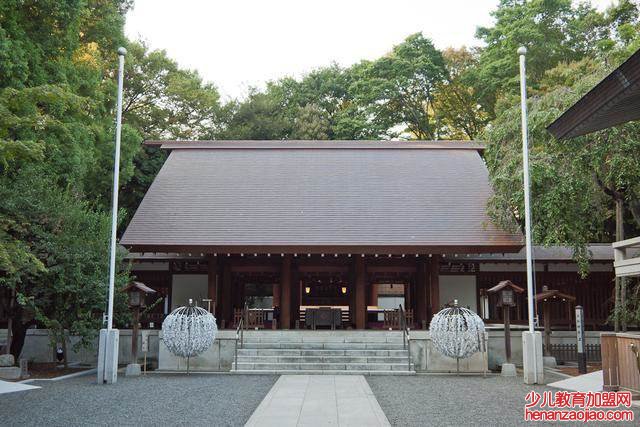 靖国神社为什么不能拜？