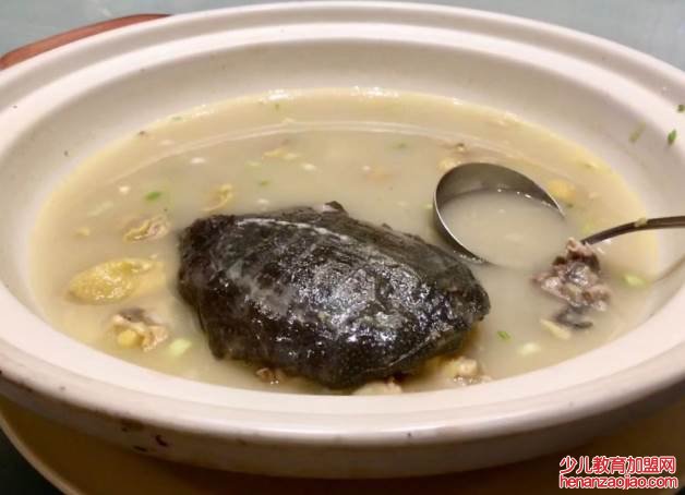甲鱼汤怎么做好喝又营养?