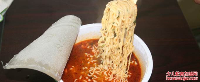 方便面过期了还能吃吗？