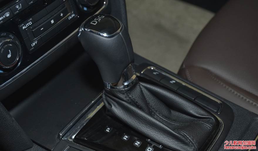 7档双离合是什么意思？